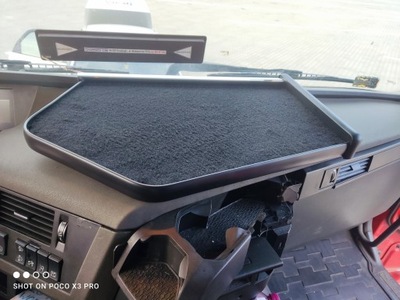 Полиця stolik na панель приладів tir volvo fh 4 od 2013r фото №1