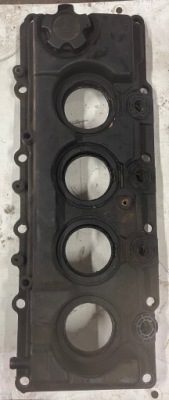 Крышка головки валов maxity atleon cabstar 3.0 фото №1