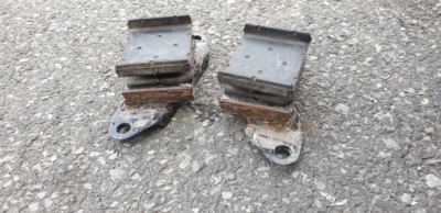 Підпора гумовий елемент кронштейн ресора задня volvo xc90 ii фото №1