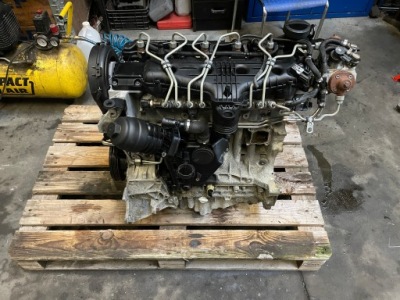 Двигатель s60 v60 v40 xc60 volvo d3 d5204t3 фото №1