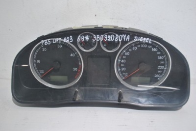 Счетчик приборы vw passat b5 lift 3b0920807a фото №1