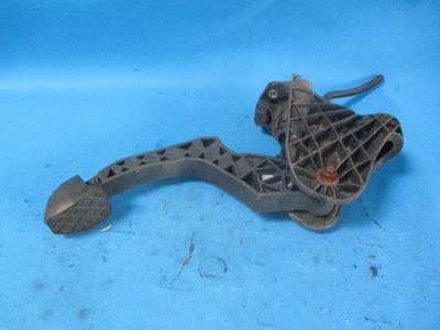 Педаль зчеплення audi a3 8p vw 1k1721059cl фото №1