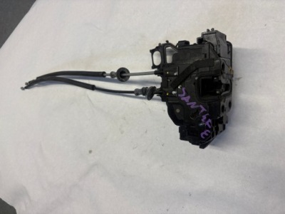 Hyundai santa fe ii замок двері правий перед 81320-2b030 4 pin eu фото №1