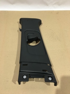 Защита стойка среднего левая kia sportage iv 15- фото №1