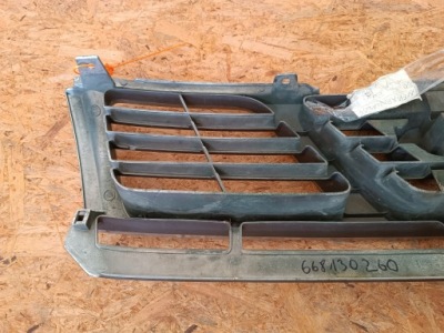 Решітка решітка радіатора решітка  бампера перед 62310vb000 nissan patrol y61 gr 97- фото №1