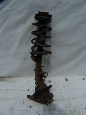 Qashqai j10 ступиця амортизаторна стійка правий 1.5dci фото №1