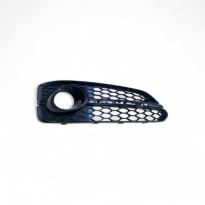 Audi s8 d4 решітка бампера протитуманної фари правий перед решітка радіатора рамка оригінальний номер фото №1