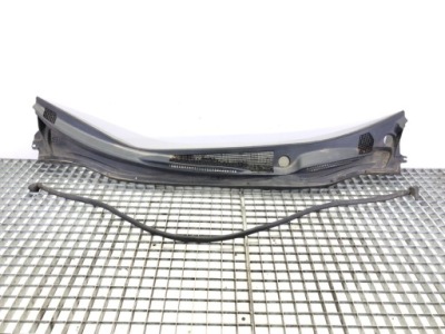 Жабо toyota avensis verso 55708-44110 minivan 01-11 захист передня фото №1