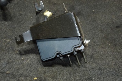 Renault clio iv 1.2 насос abs 476608644r фото №1