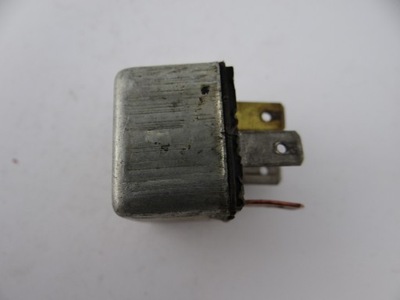 Реле 112.3747 фото №1