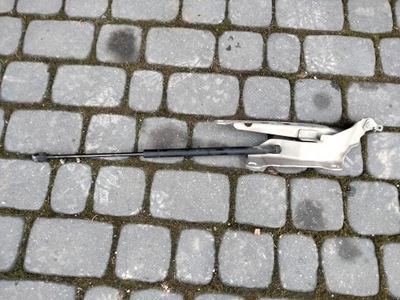 Петля капот правый volvo xc90 i 2.9 b фото №1