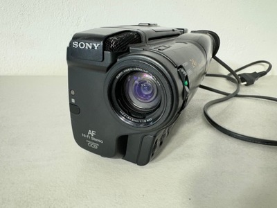 Kamera Sony CCD-TR750E