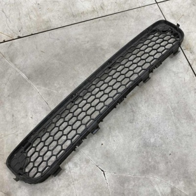 Решётка бампера перед средняя s80 ii фото №1