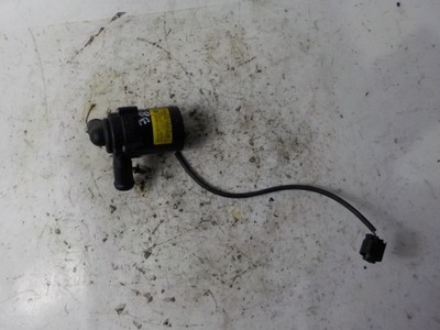 Land rover discovery iii 2.7 td помпа wody 9002986b фото №1