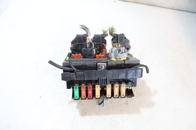 Коробка запобіжників peugeot 407 lift 2.0hdi фото №1