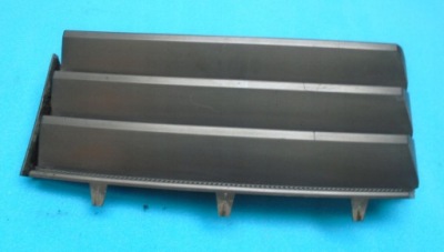 Решітка крила права range rover sport lift 18- фото №1