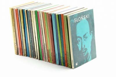 29x Biblioteka poetów jest serią tomików zawierających najcenniejsze utwory