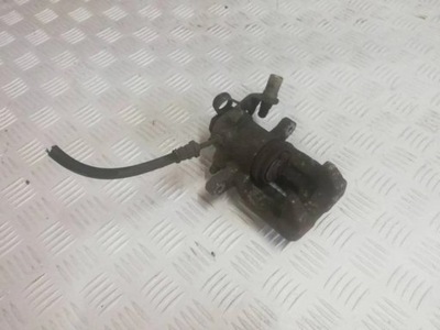 Peugeot 2008 супорт задня задній правий фото №1