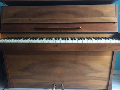 Pianino