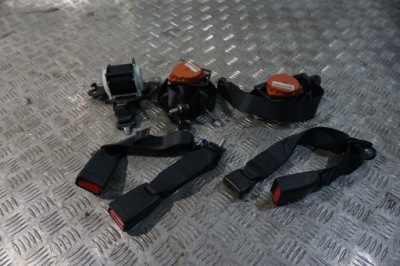 Pas задня лівий правий zapina kpl. opel agila b suzyki splash 08-15 фото №1