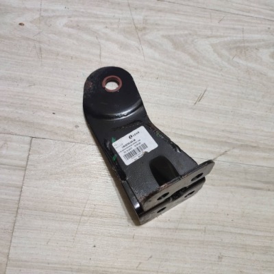 Кронштейн сидіння jaguar f-pace l0438783aa фото №1