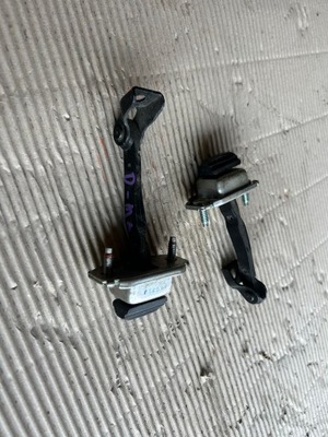 Isuzu d-max ii обмежувач двері перед фото №1