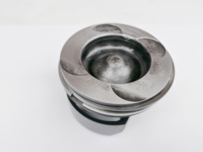 Renault trafic escape 2,0dci eur6 поршень оригінал фото №1