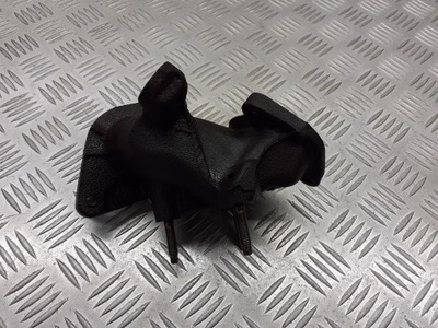 Кронштейн коллектор renault megane iii 1.5 dci фото №1