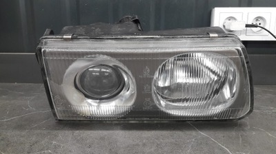 100-37619 FARO IZQUIERDO MITSUBISHI DELICA L300 KOITO  