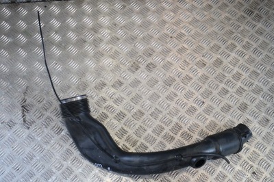 Канал всмоктуючий повітря porsche 991 gt2 99111002480 фото №1