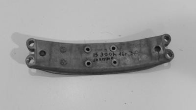 Lexus is 300h 200t 2.5b 16r кронштейн кронштейн коробки фото №1