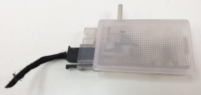 Лампа освітлення кабіни mercedes w210 2108200001 фото №1