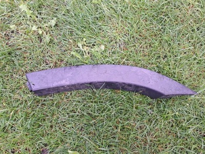 Land rover defender молдинг дверь задняя левый l8b2-16a333-bd фото №1