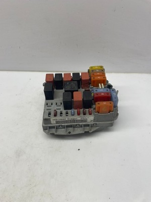 Коробка запобіжників fiat 46810002 фото №1