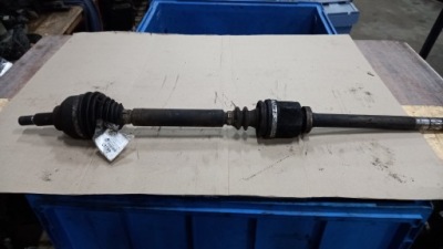 Привідний вал права renault laguna 1.9dci 03r фото №1