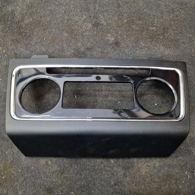 Рамка панель кондиционера superb ii 3t0863152d фото №1