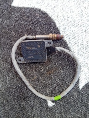 Renault master iv датчик nox 227908265r фото №1