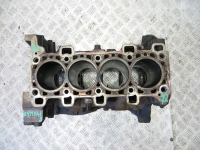 Trafic vivaro iii 1.6 блок двигуна r9mh415 r9m 450 14- фото №1