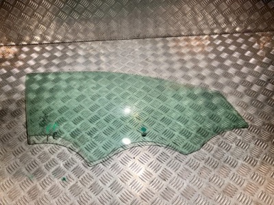 Стекло дверь правый перед mercedes gla x156 13- фото №1