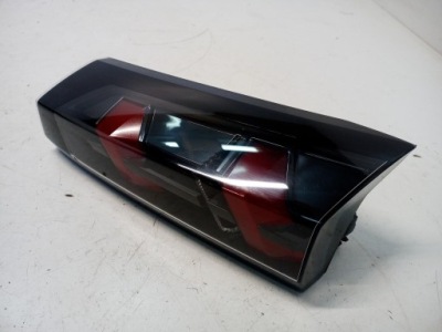 Лампа w крышка правый задний  peugeot 2008 ii фото №1