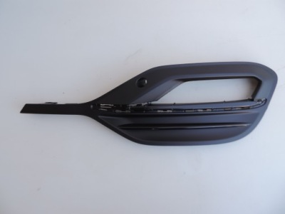 Opel astra k lift решётка бампера правая nowa фото №1