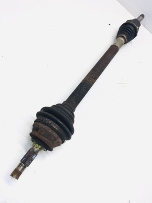 Приводной вал правая peugeot 2008 1,4 hdi фото №1