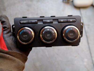 Панель кондиционера mazda 6 ii gh ger761190a фото №1
