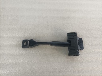 Обмежувач відкривання двері задня audi a6 c8 фото №1