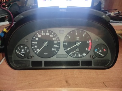8370086 счетчик приборы bmw e39 фото №1