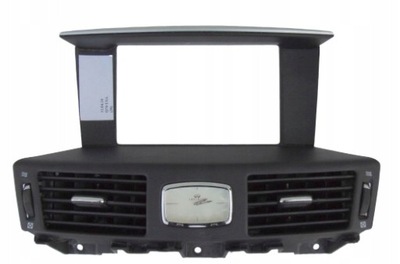 Решітка захист рамка екрана пластик infiniti q70 фото №1