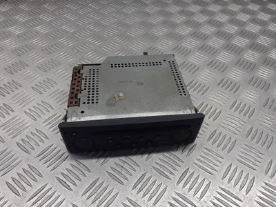 Радіо заводський cd dacia logan i 8200057681b фото №1