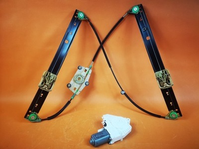 Audi q7 4l напрямна підйомник скло задня правий фото №1