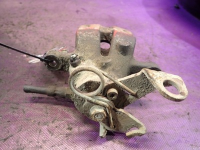 Alfa romeo 147 hb 5d 00-04 суппорт тормозной задняя левый фото №1