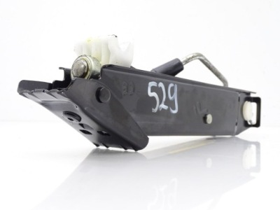 Домкрат подъемник подъемник автомобильный audi a1 8x 6r0011031h фото №1